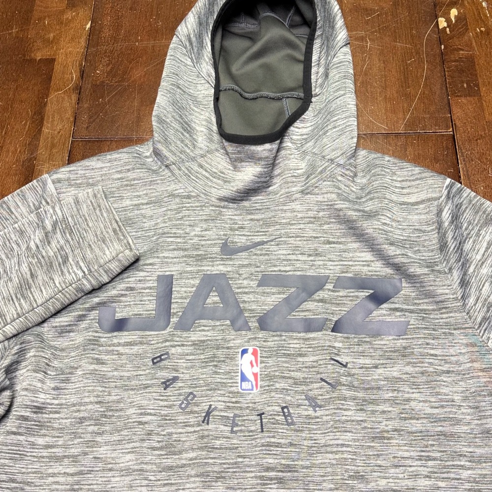 Nike Utah Jazz Hoodie Mens L Gray NBA Basketball Dri-FIT Showtime Pullover